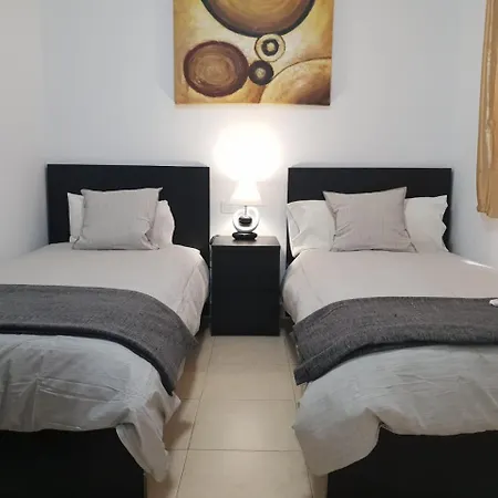 Las Flores Deluxe Διαμέρισμα